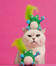 Load image into Gallery viewer, Pink frog style cute unique fun catnip cat toy