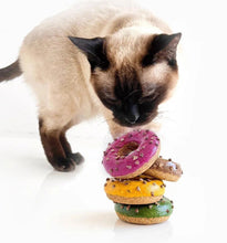 Load image into Gallery viewer, Silvervine Donut Cat Self-play Toys, Fun Cat Accessories Supply