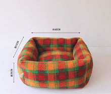 Load image into Gallery viewer, Cute warm and soft winter bed resting pad for cats and small dogs unique four season bedding supplies