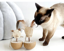 Load image into Gallery viewer, Wobbling Silvervine Cat Self-play Toys, Soundness, Fun Cat Accessories Supply