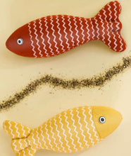 Load image into Gallery viewer, Fish Style Catnip Self-play Toys, No Sound, Cute Cat Accessories Supply