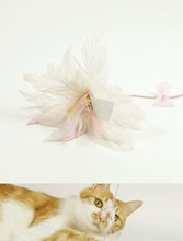 Load image into Gallery viewer, Pink feather cat teaser toy