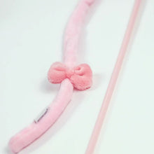 Load image into Gallery viewer, Pink bow tie cat teaser toy