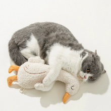 Load image into Gallery viewer, Goose Style Catnip Self-play Toys with crinkle paper, Cute Cat Sound Accessories Supply