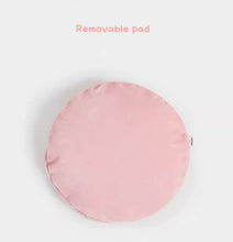 Load image into Gallery viewer, Peach style cute unique soft fun bed for cat, winter warm four season comfy bedding supplies playroom