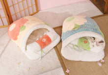 Load image into Gallery viewer, Warm winter bed for cat and small pet, cute fun unique winter warm comfy soft bedding supplies