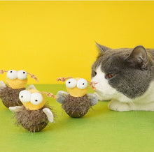 Load image into Gallery viewer, Bee Style Catnip & Silvervine Self-play Toys, No Sound, Cute Cat Accessories Supply