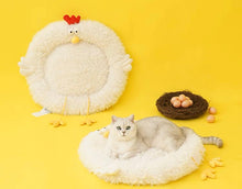 Load image into Gallery viewer, Soft winter bed for cats and small dogs, chicken style, cute fun unique soft comfy four season soft comfy bedding supplies