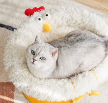 Load image into Gallery viewer, Fun chicken style cat tree, cute cat climber four season cat comfy bed bedding supplies