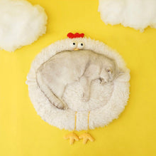 Load image into Gallery viewer, Soft winter bed for cats and small dogs, chicken style, cute fun unique soft comfy four season soft comfy bedding supplies