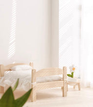 Load image into Gallery viewer, Super cute bed for cat, small dog and pets