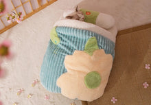 Load image into Gallery viewer, Warm winter bed for cat and small pet, cute fun unique winter warm comfy soft bedding supplies