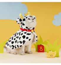 Load image into Gallery viewer, Funny cape hoodie for cat small dog and pets, cute fun unique cat pet cosplay winter warm appearance clothes supplies Christmas Halloween costumes