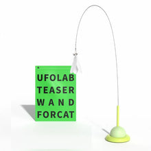 Load image into Gallery viewer, Suction cup cat teaser toy
