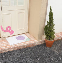 Load image into Gallery viewer, Flower cat litter mat, cute door mat fun unique cat waste box mat
